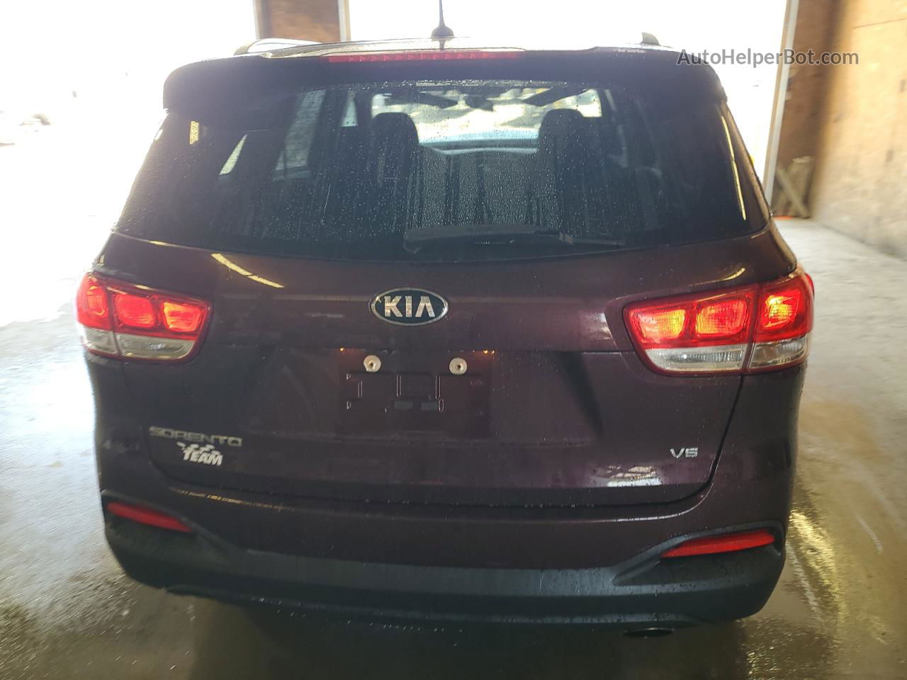 2018 Kia Sorento Lx Maroon vin: 5XYPGDA57JG417137