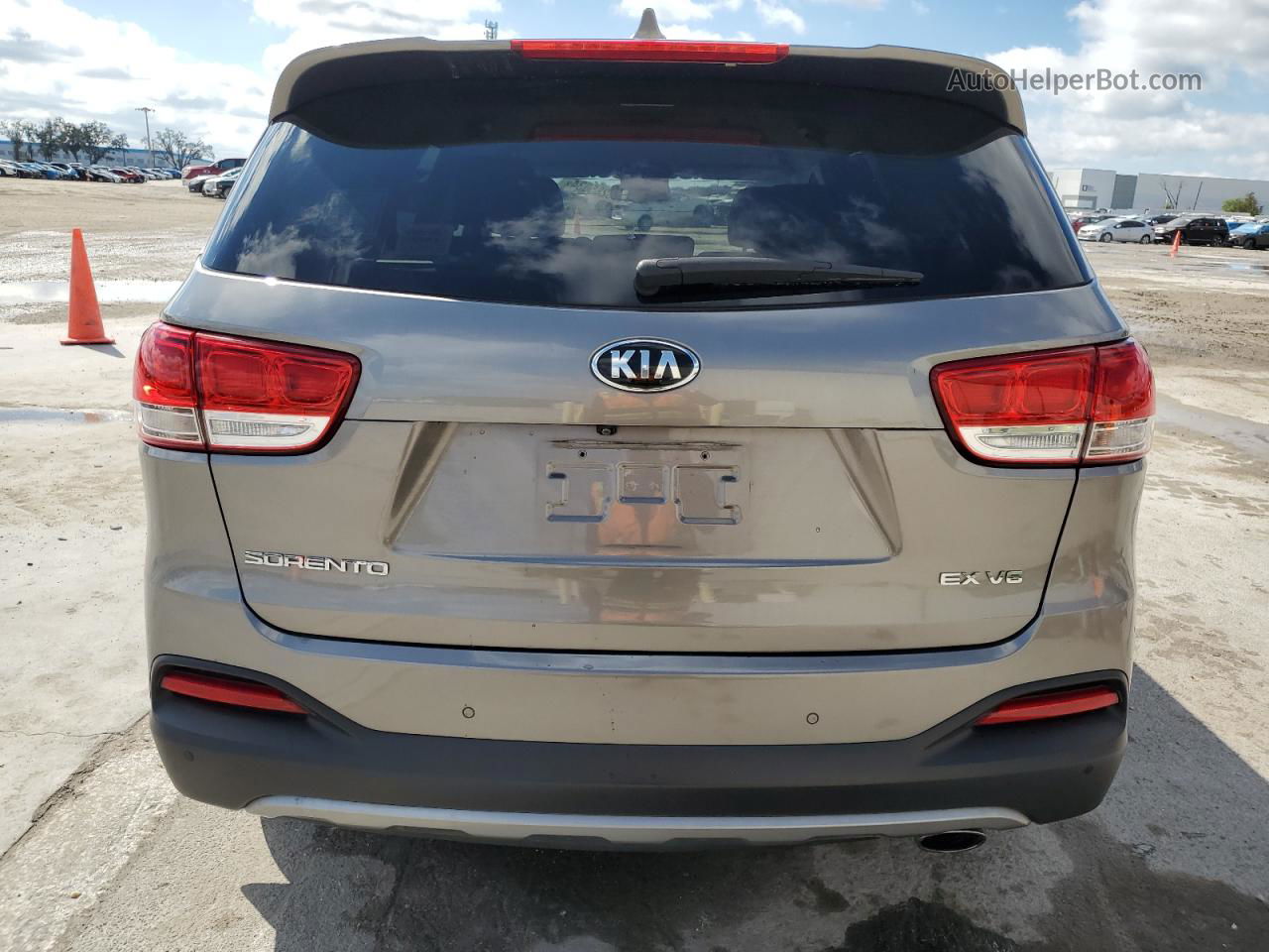 2017 Kia Sorento Ex Gray vin: 5XYPH4A59HG299504