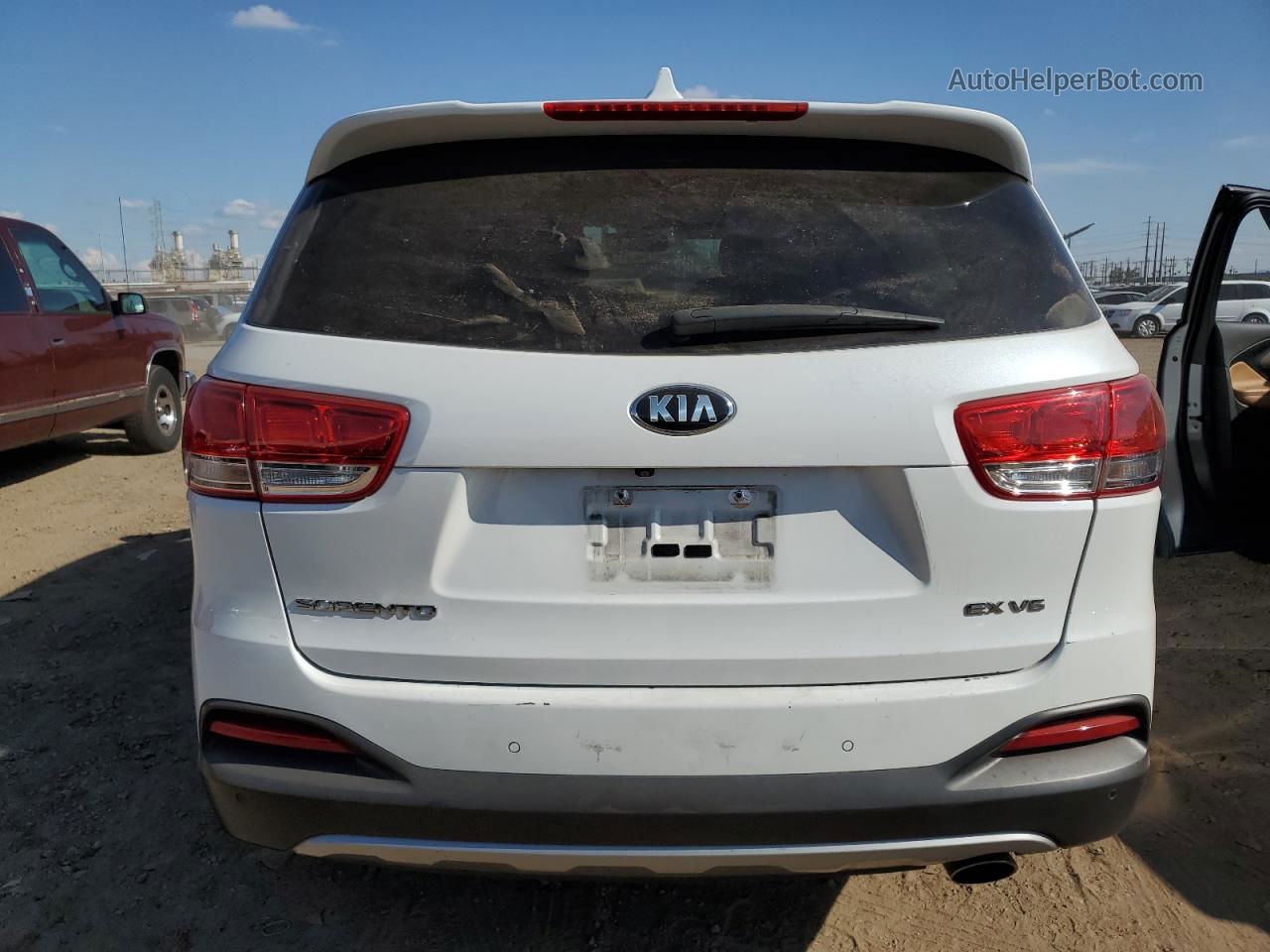 2018 Kia Sorento Ex White vin: 5XYPH4A59JG373509