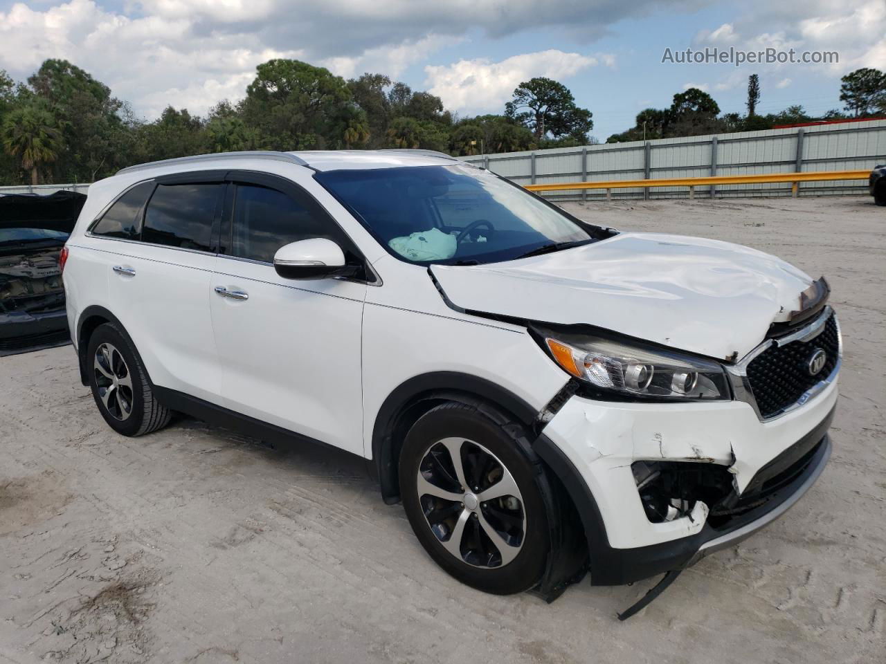 2018 Kia Sorento Ex White vin: 5XYPH4A5XJG381263