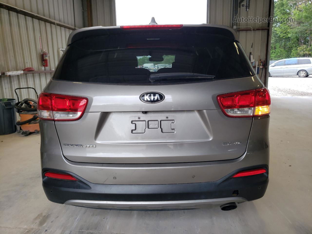 2018 Kia Sorento Ex Silver vin: 5XYPH4A5XJG409532