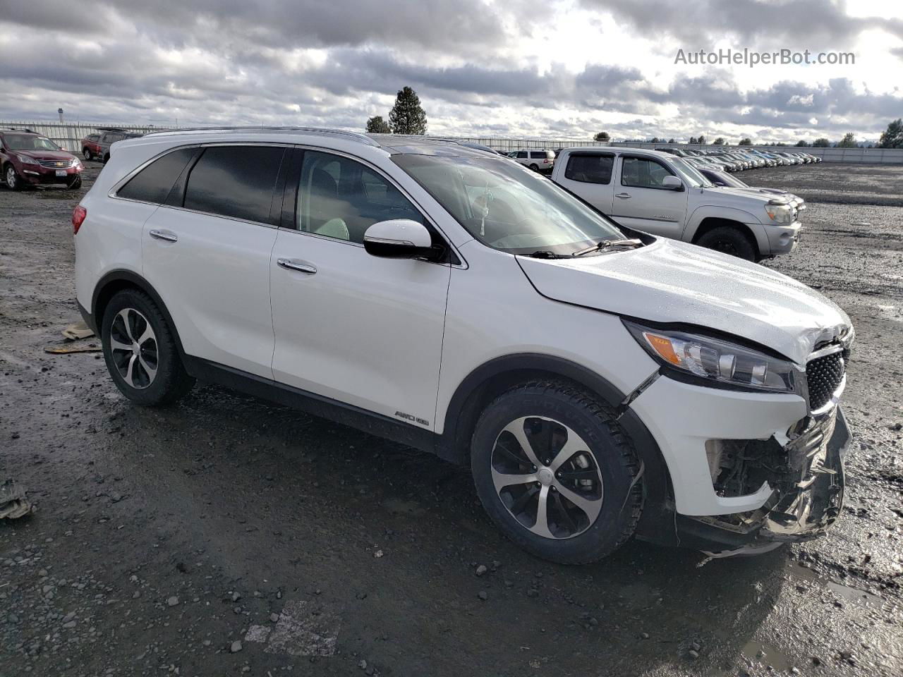 2018 Kia Sorento Ex White vin: 5XYPHDA52JG395576