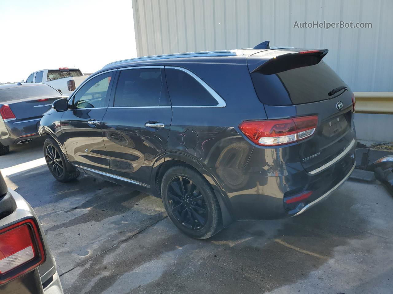 2017 Kia Sorento Sx Черный vin: 5XYPK4A53HG295109