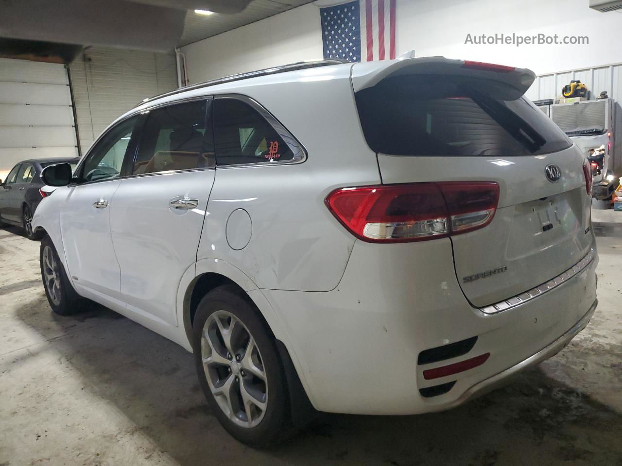 2018 Kia Sorento Sx White vin: 5XYPKDA58JG418375