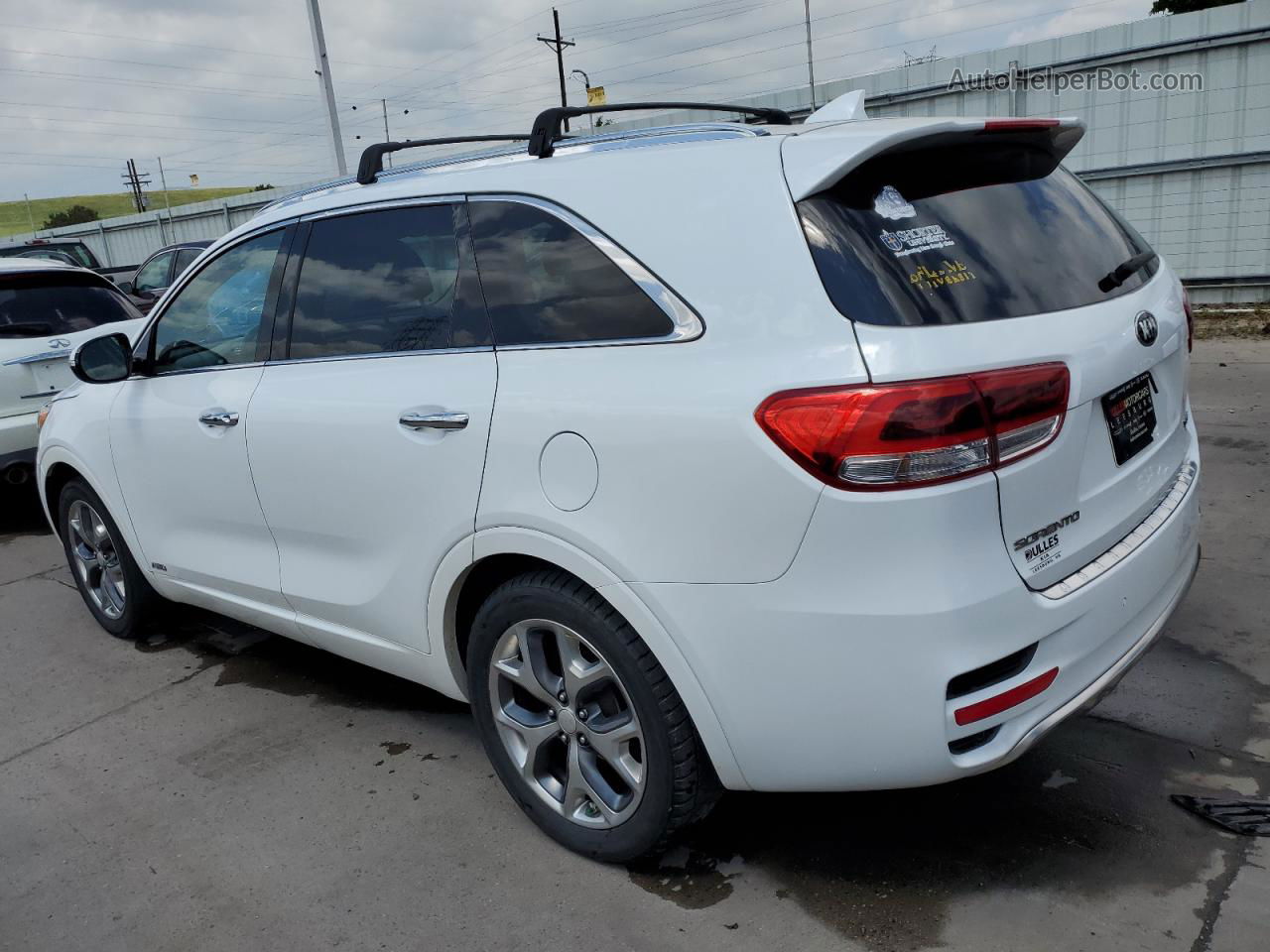 2018 Kia Sorento Sx White vin: 5XYPKDA59JG384706