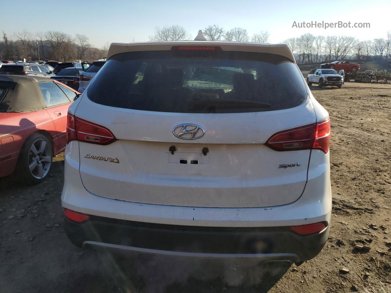 2013 Hyundai Santa Fe Sport  White vin: 5XYZT3LB3DG017274