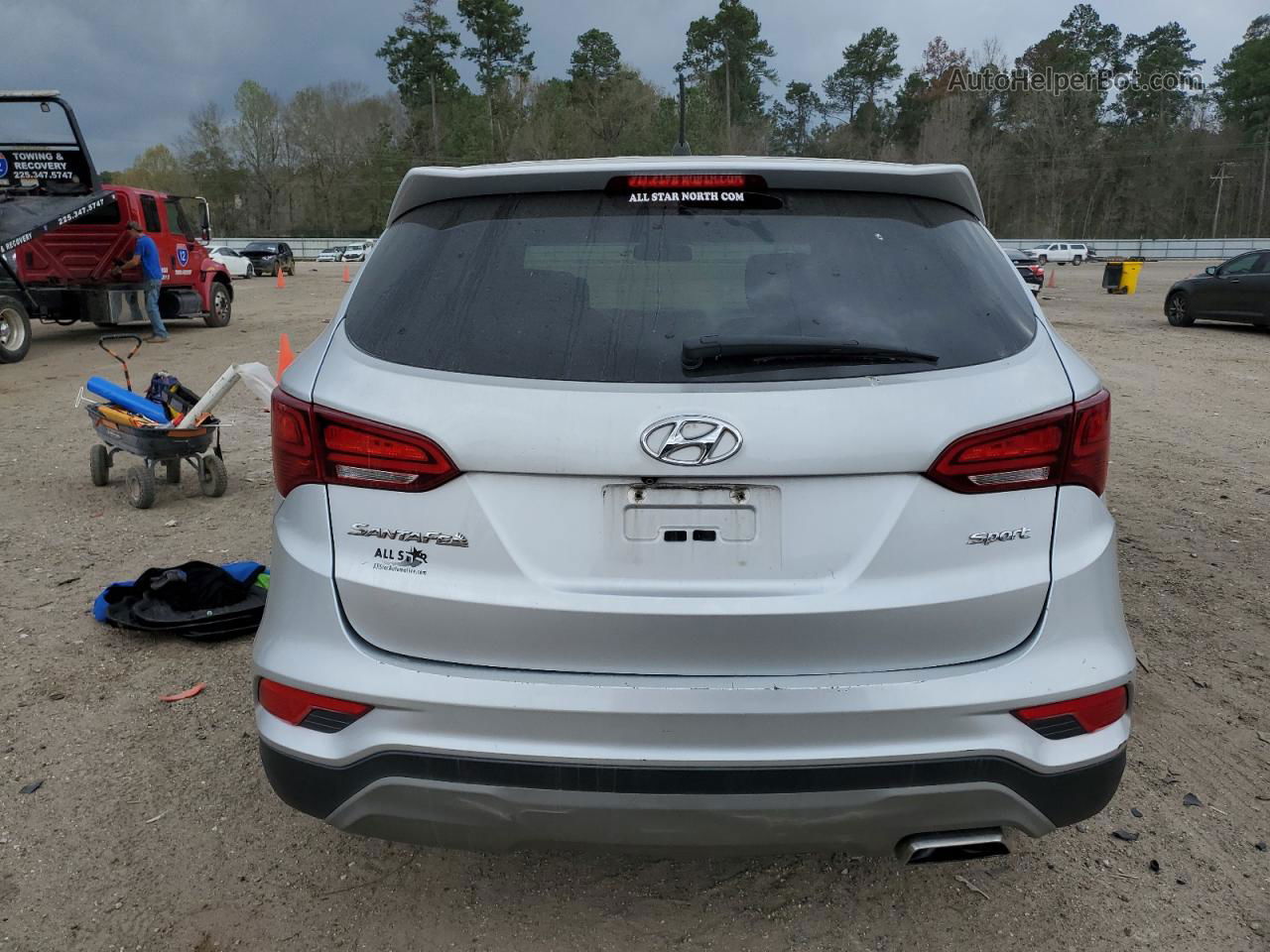 2018 Hyundai Santa Fe Sport  Silver vin: 5XYZT3LB3JG566436