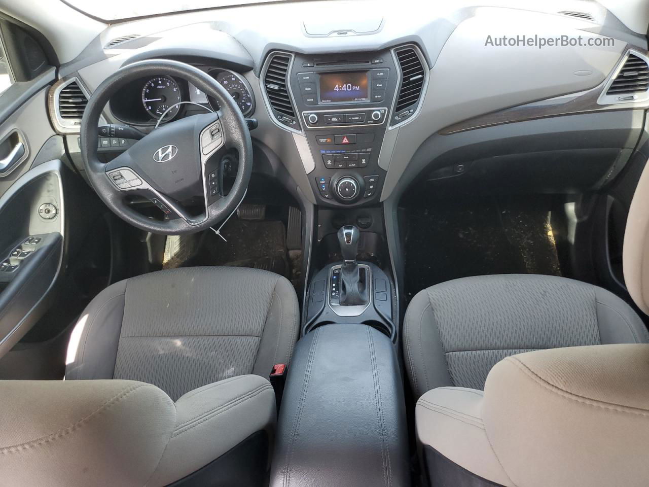 2018 Hyundai Santa Fe Sport  Silver vin: 5XYZT3LB7JG545654