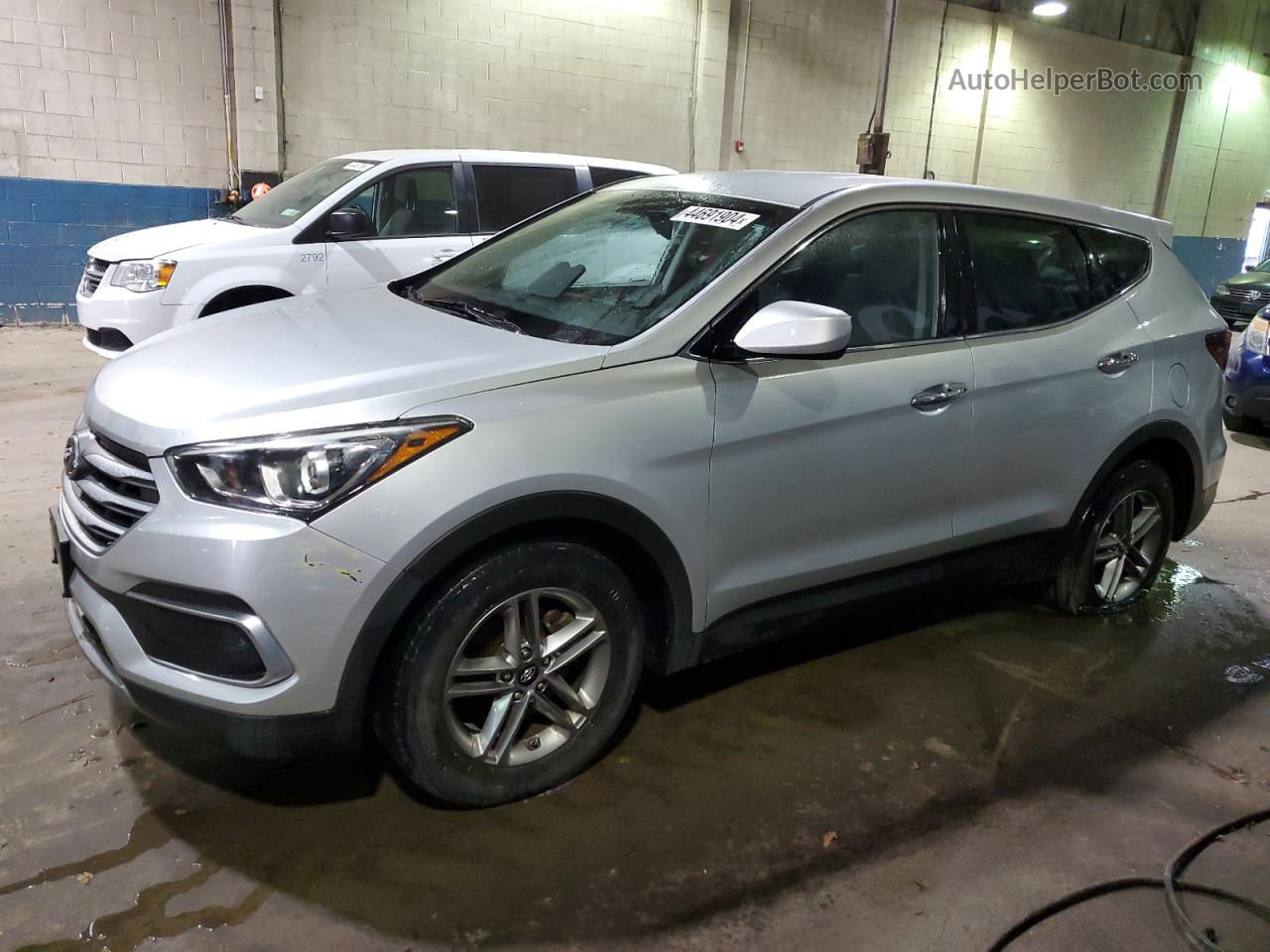 2018 Hyundai Santa Fe Sport  Silver vin: 5XYZT3LB8JG566092