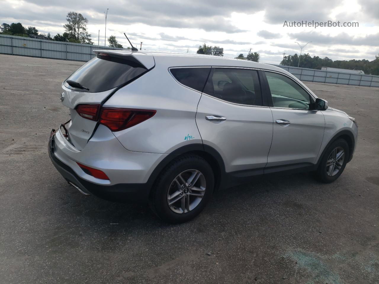 2018 Hyundai Santa Fe Sport  Silver vin: 5XYZT3LB9JG551228