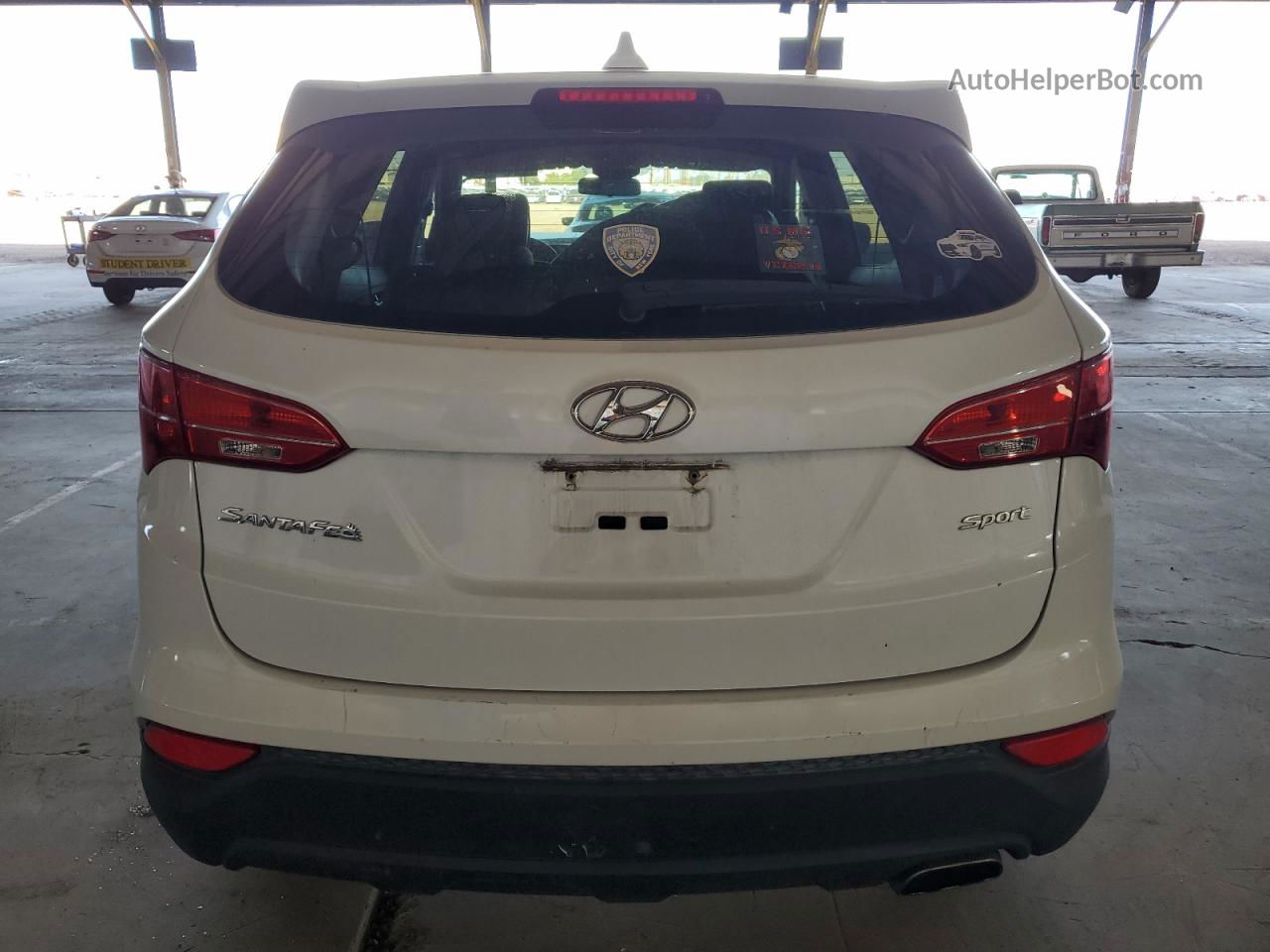 2015 Hyundai Santa Fe Sport  White vin: 5XYZT3LBXFG246019