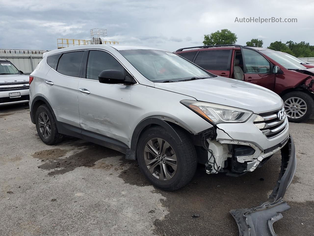 2013 Hyundai Santa Fe Sport  Silver vin: 5XYZTDLB3DG052676