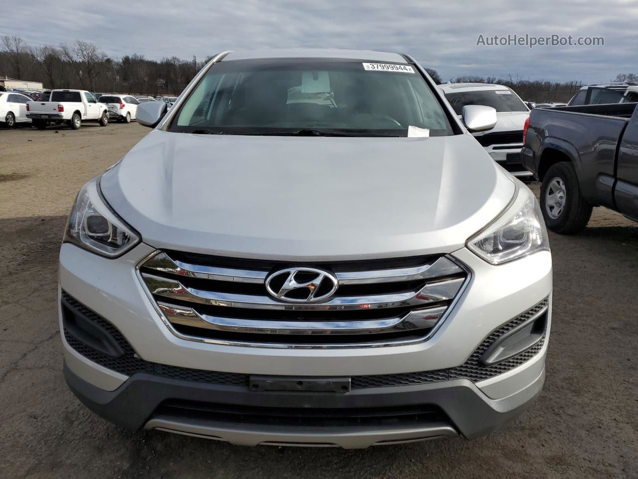 2014 Hyundai Santa Fe Sport  Серебряный vin: 5XYZTDLB4EG188901