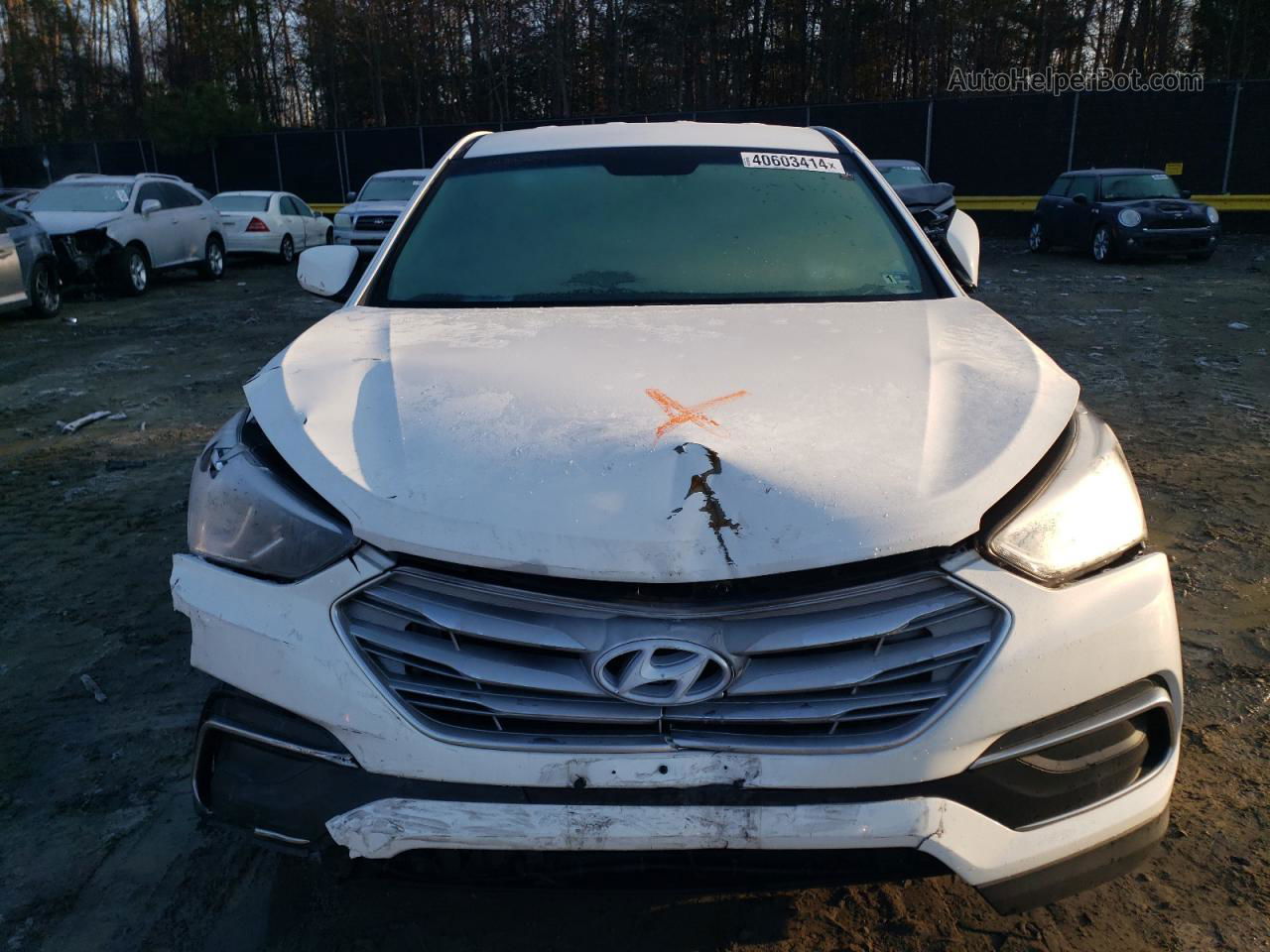 2018 Hyundai Santa Fe Sport  White vin: 5XYZTDLB9JG550778