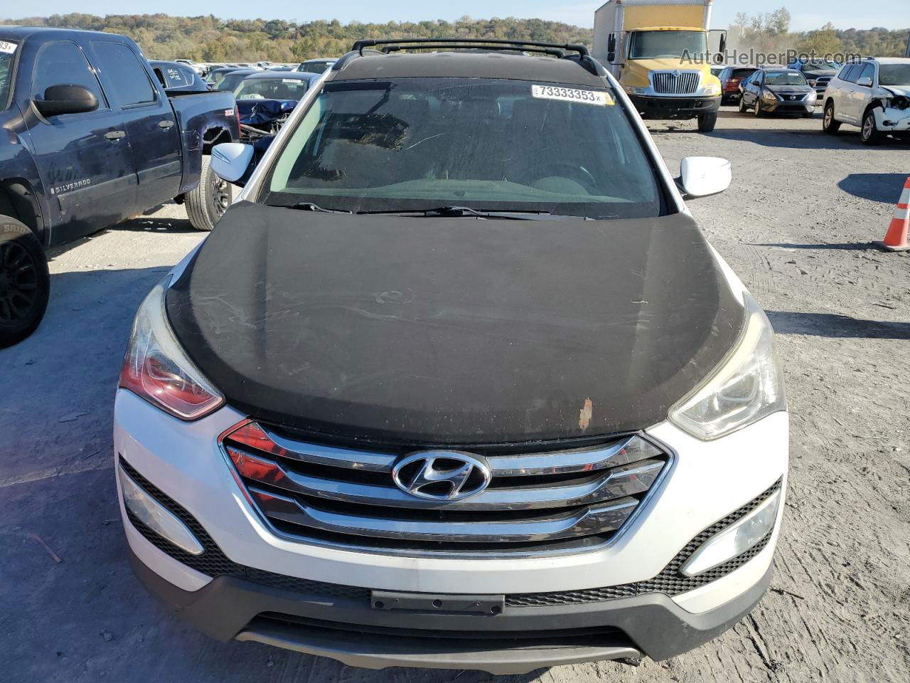 2013 Hyundai Santa Fe Sport  White vin: 5XYZU3LA6DG112612