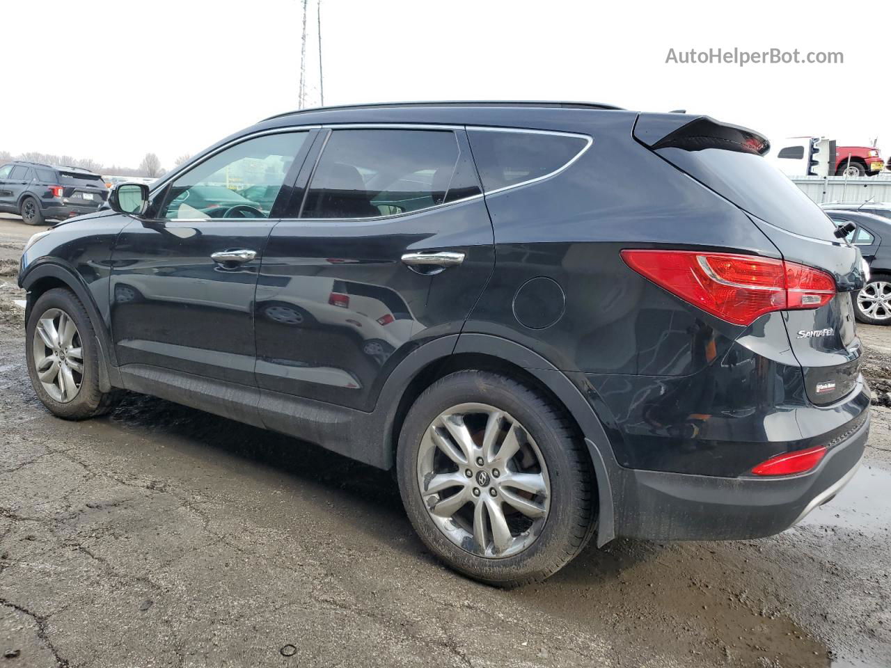 2013 Hyundai Santa Fe Sport  Black vin: 5XYZU3LA8DG070993