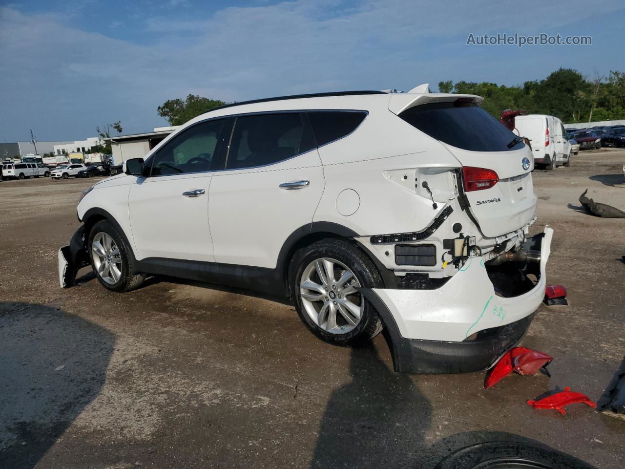 2014 Hyundai Santa Fe Sport  White vin: 5XYZU3LA9EG227495