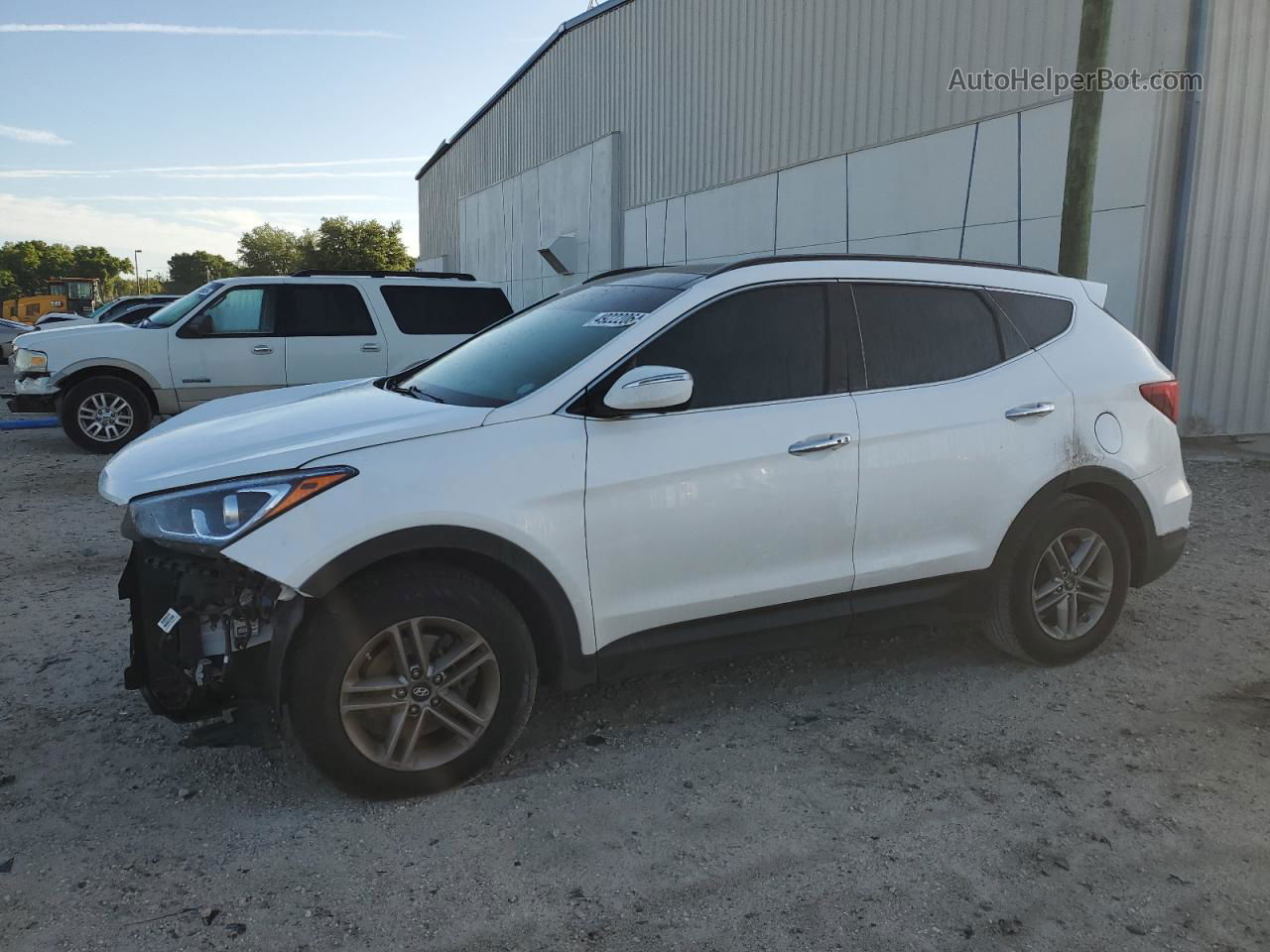 2018 Hyundai Santa Fe Sport  White vin: 5XYZU3LB1JG529382