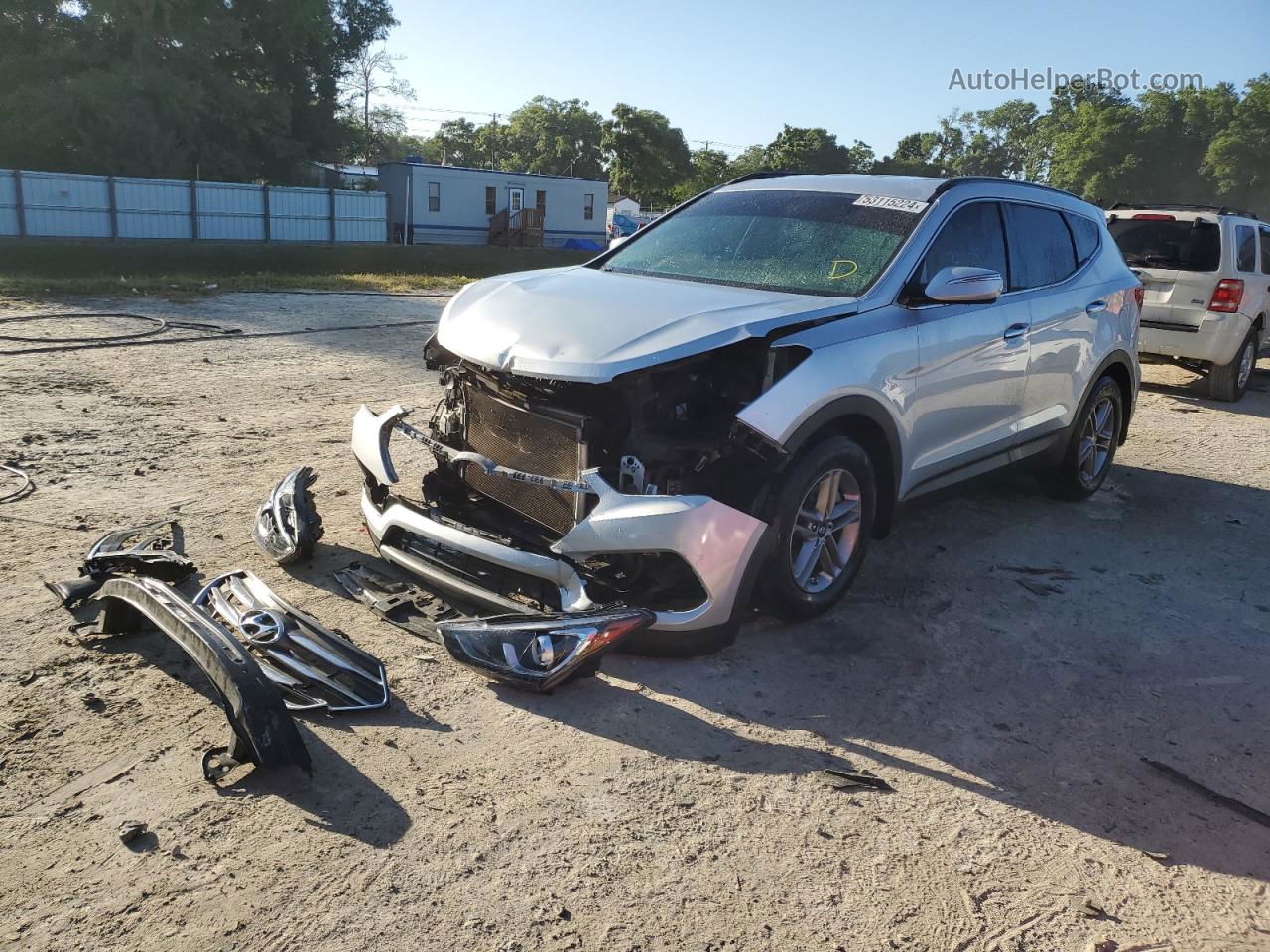 2018 Hyundai Santa Fe Sport  Silver vin: 5XYZU3LB1JG555268