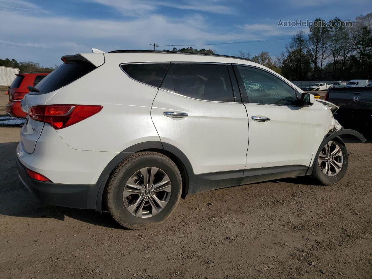 2014 Hyundai Santa Fe Sport  White vin: 5XYZU3LB2EG125481