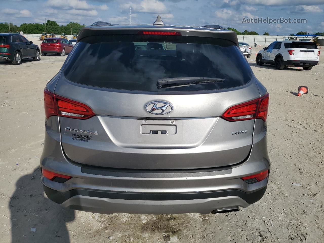 2018 Hyundai Santa Fe Sport  Gray vin: 5XYZU3LB2JG511912