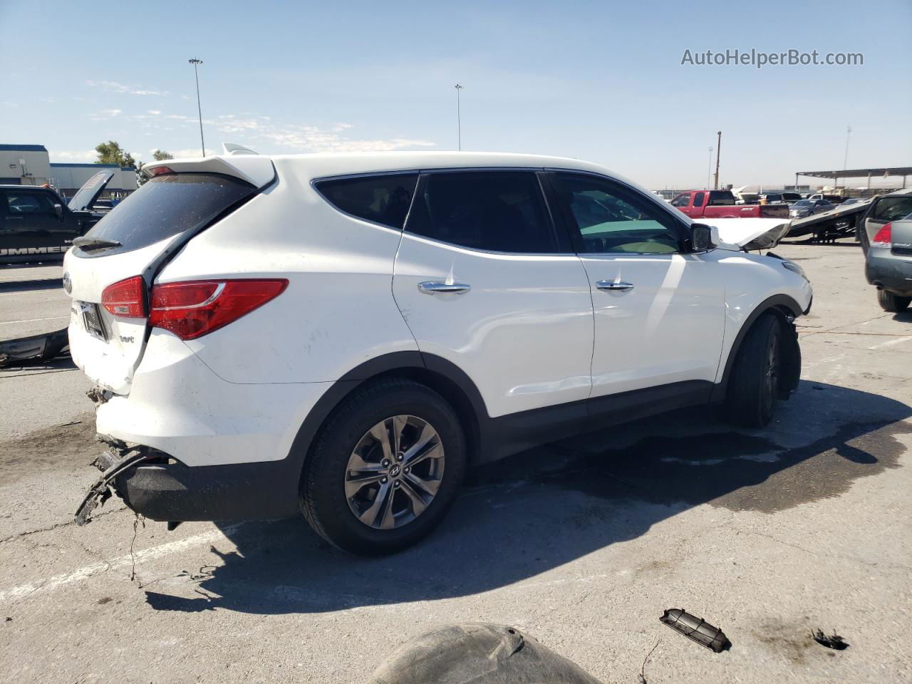 2013 Hyundai Santa Fe Sport  White vin: 5XYZU3LB5DG099070