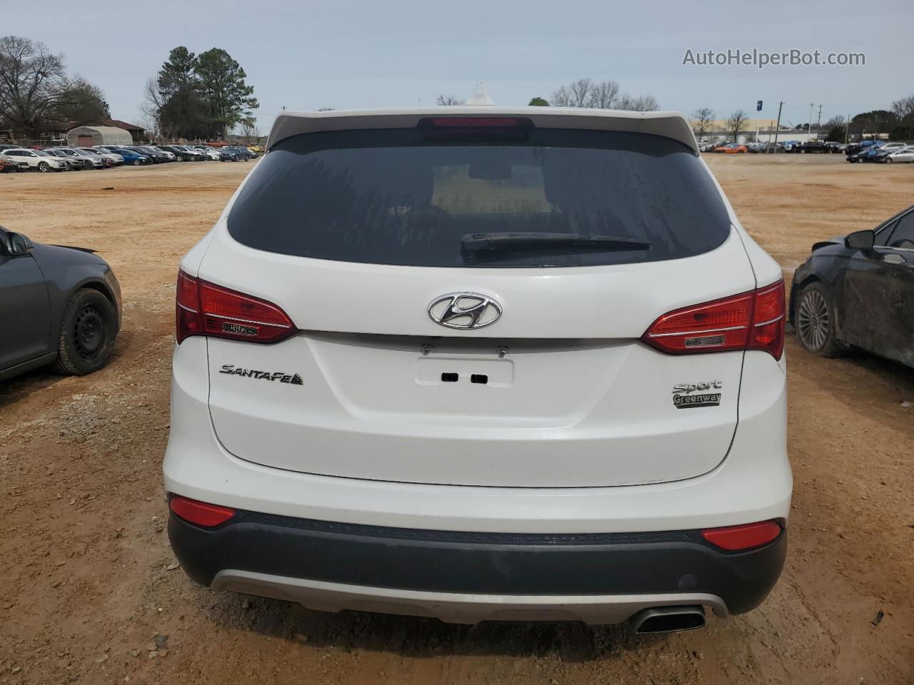 2013 Hyundai Santa Fe Sport  White vin: 5XYZU3LB6DG097733