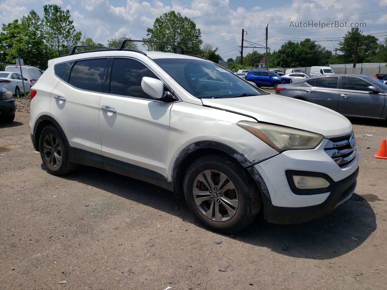 2013 Hyundai Santa Fe Sport  White vin: 5XYZU3LB8DG003593