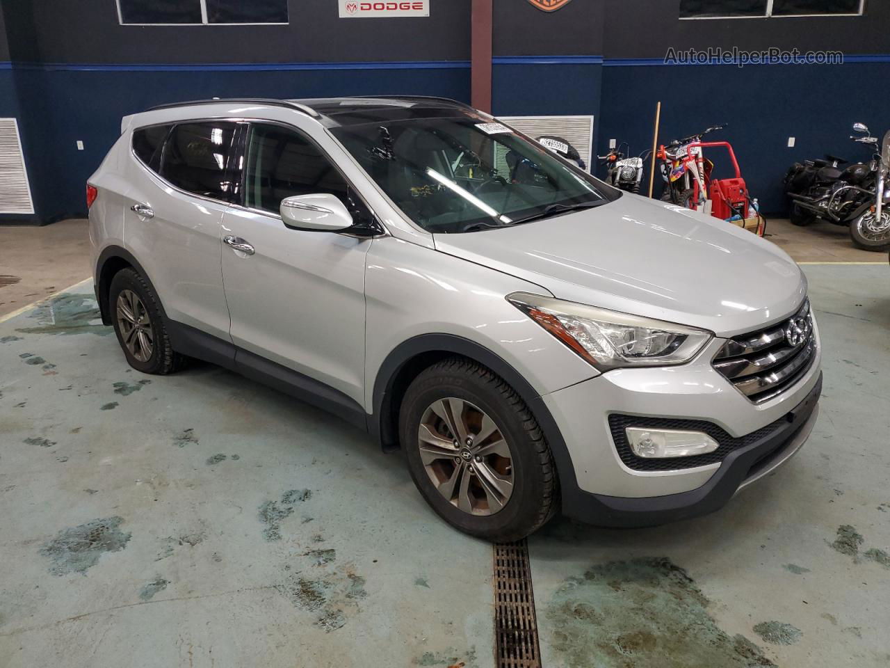 2014 Hyundai Santa Fe Sport  Silver vin: 5XYZU3LB9EG137952