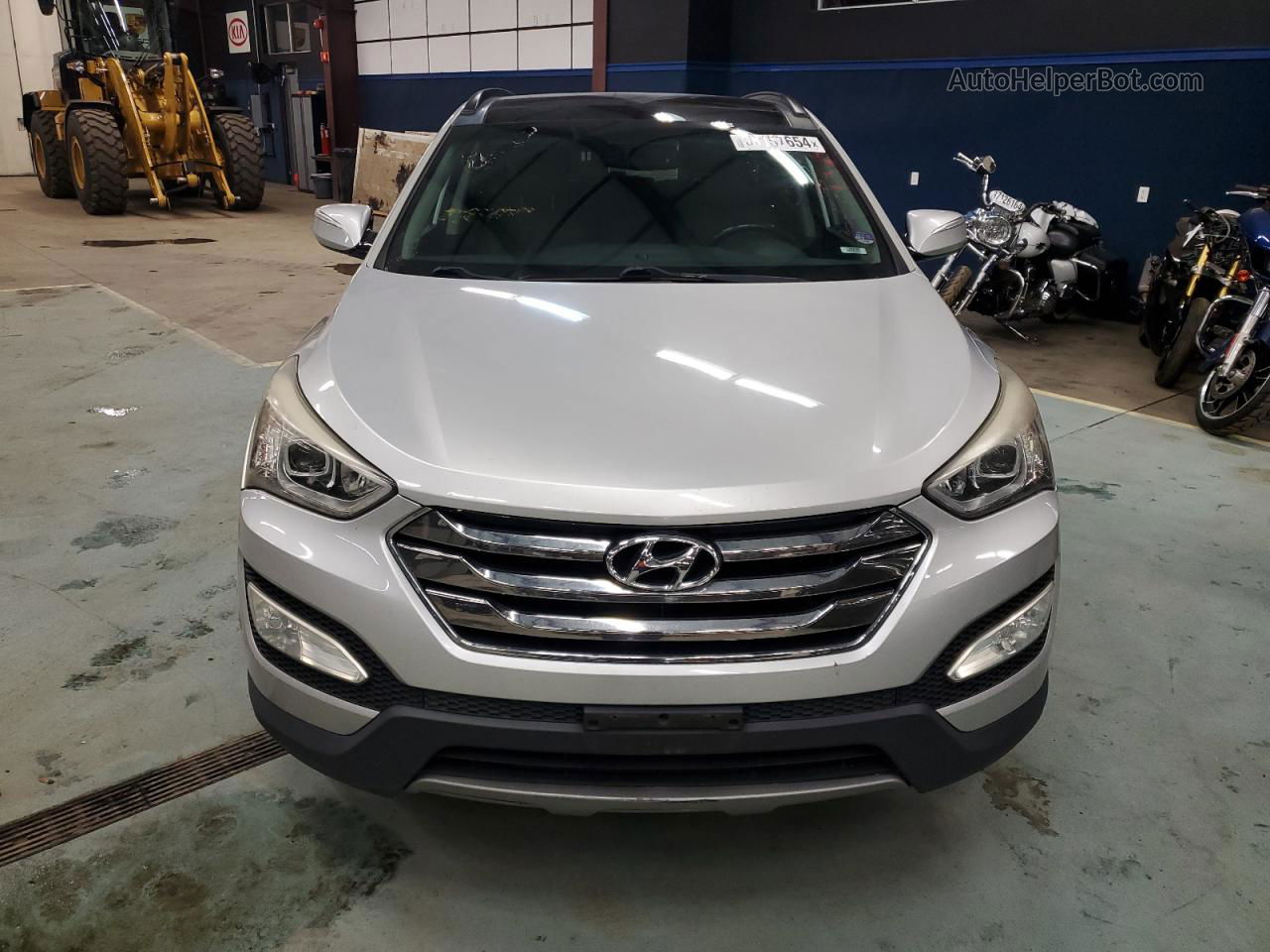 2014 Hyundai Santa Fe Sport  Серебряный vin: 5XYZU3LB9EG137952