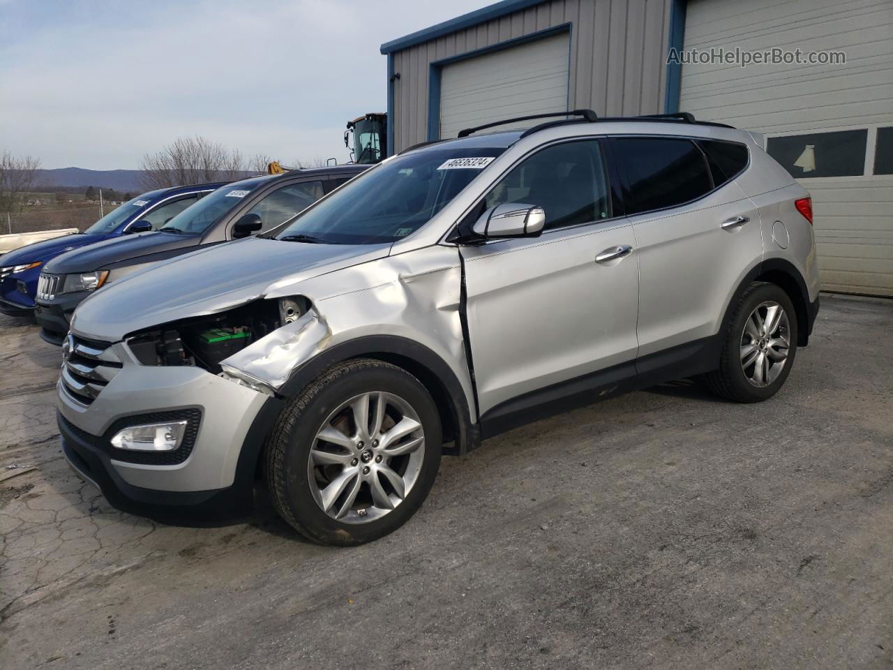 2013 Hyundai Santa Fe Sport  Silver vin: 5XYZUDLA7DG097432