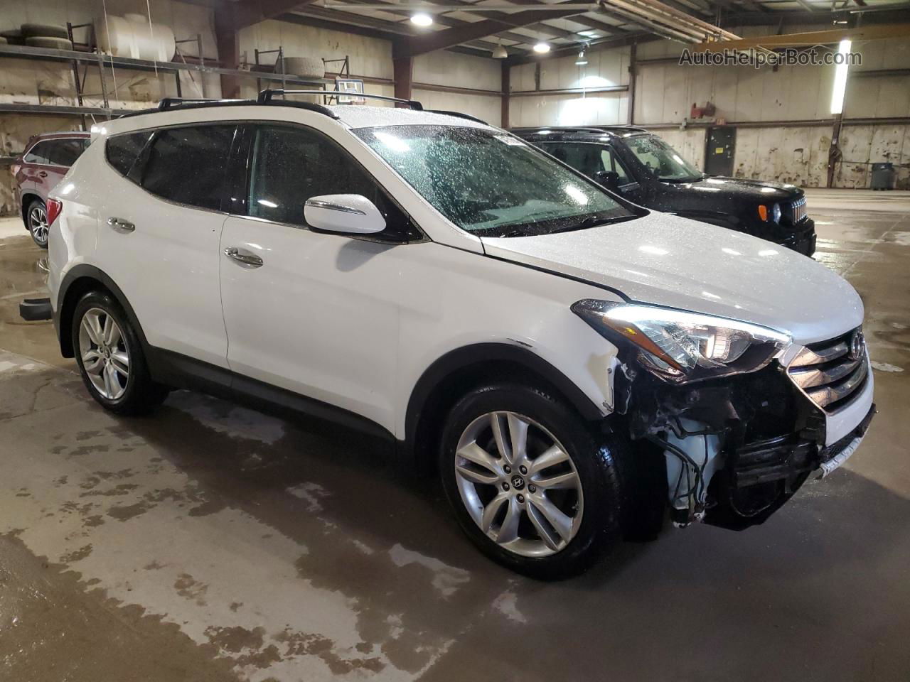 2013 Hyundai Santa Fe Sport  White vin: 5XYZUDLA9DG108012