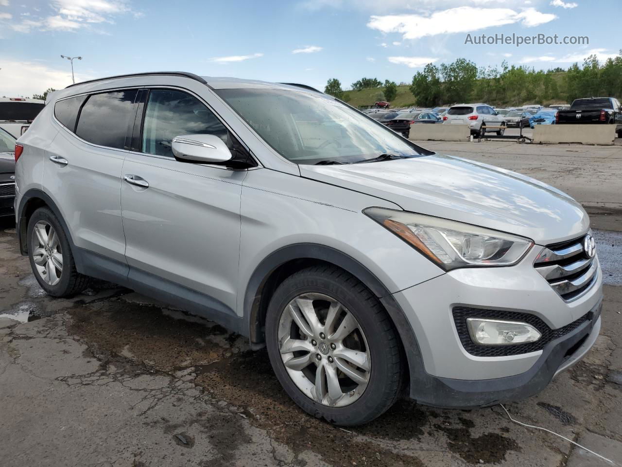 2013 Hyundai Santa Fe Sport  Silver vin: 5XYZUDLAXDG015354