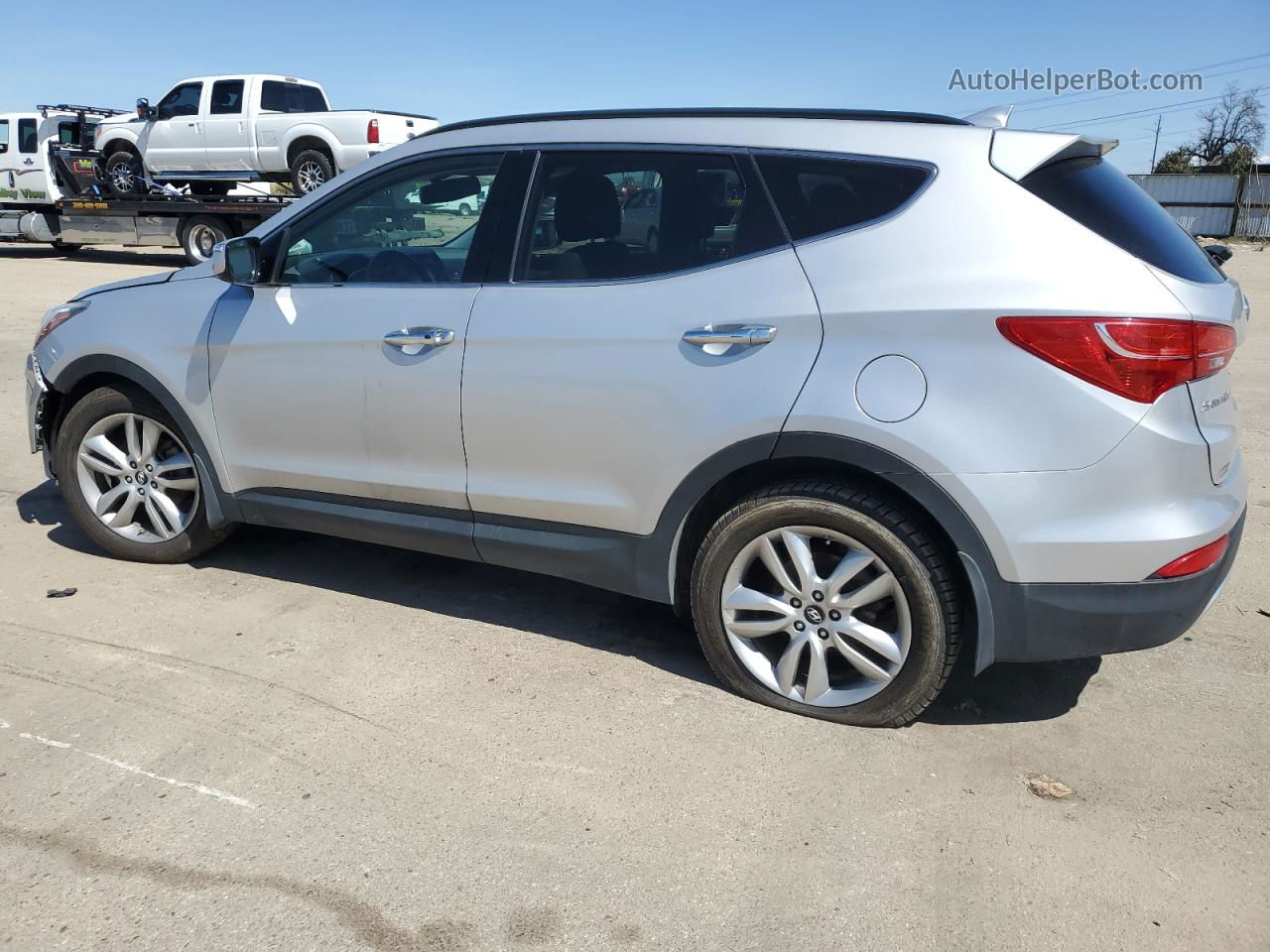 2014 Hyundai Santa Fe Sport  Серебряный vin: 5XYZUDLAXEG219539