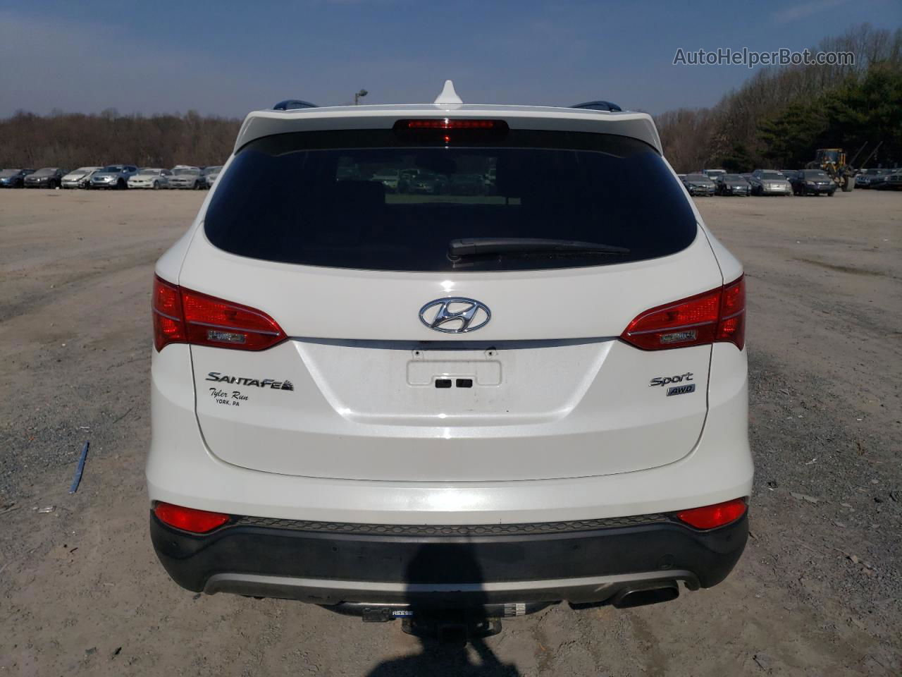 2014 Hyundai Santa Fe Sport  White vin: 5XYZUDLB3EG190345