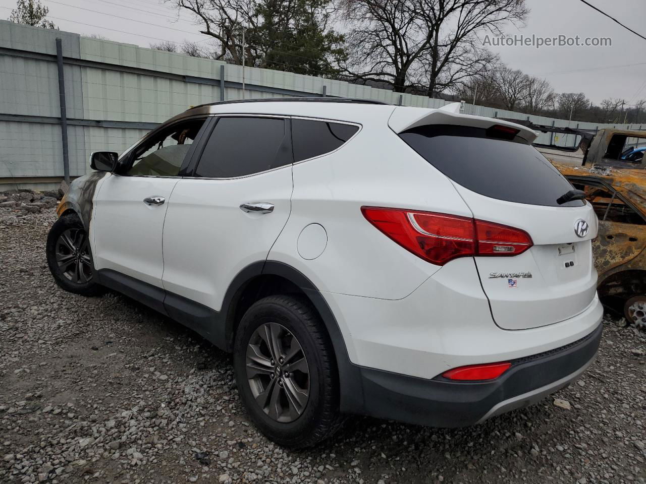 2013 Hyundai Santa Fe Sport  White vin: 5XYZUDLB6DG002657