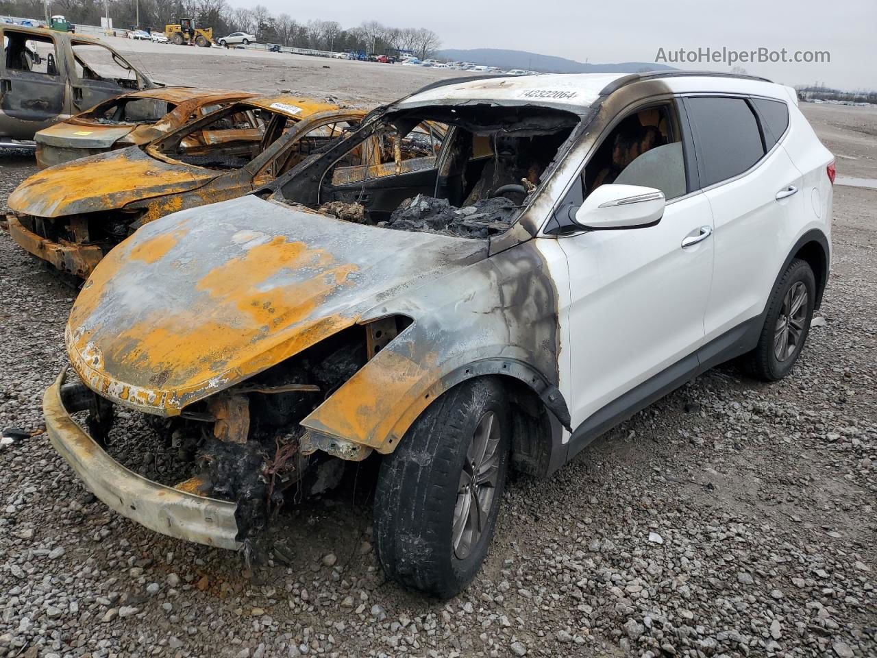 2013 Hyundai Santa Fe Sport  White vin: 5XYZUDLB6DG002657