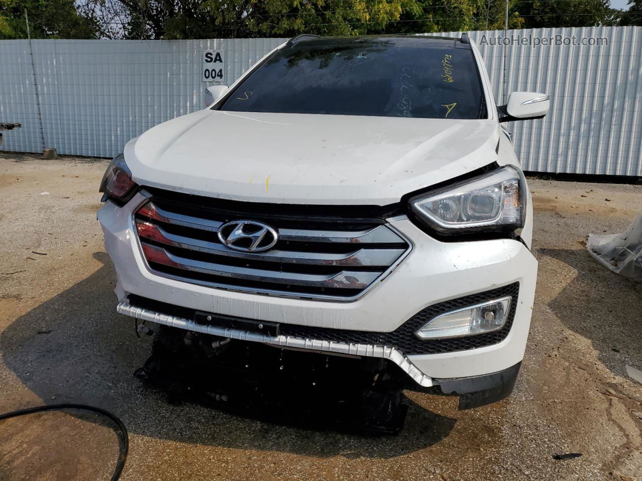 2015 Hyundai Santa Fe Sport  White vin: 5XYZUDLB7FG303036