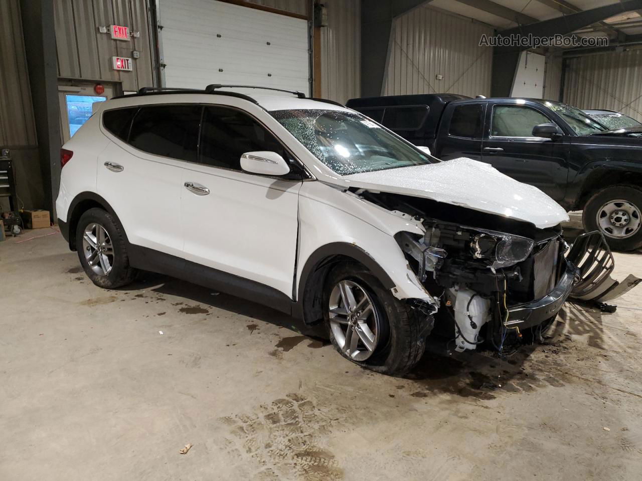 2018 Hyundai Santa Fe Sport  White vin: 5XYZUDLB7JG536195