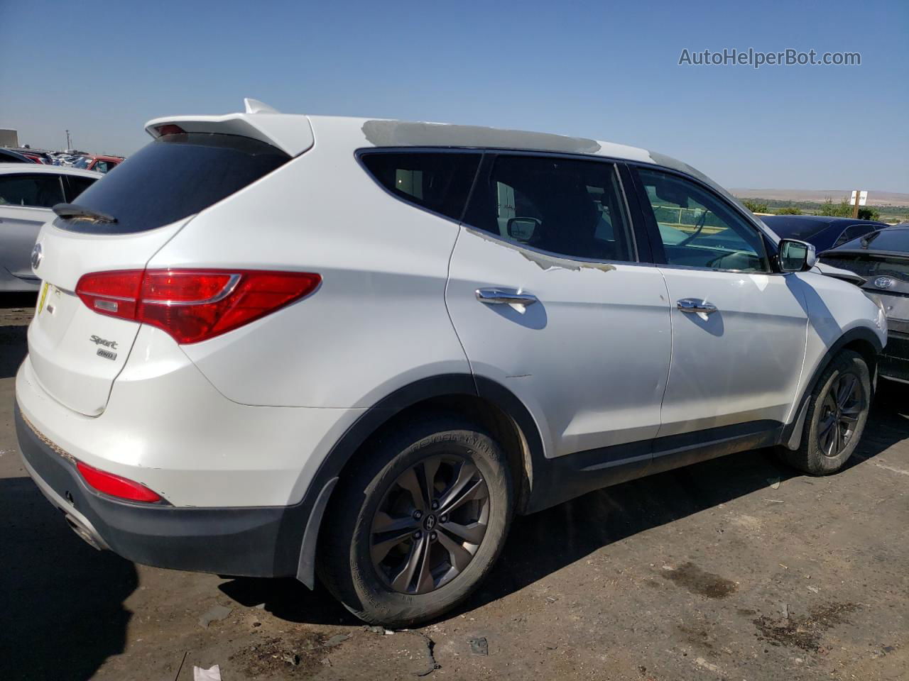 2013 Hyundai Santa Fe Sport  White vin: 5XYZUDLBXDG055880