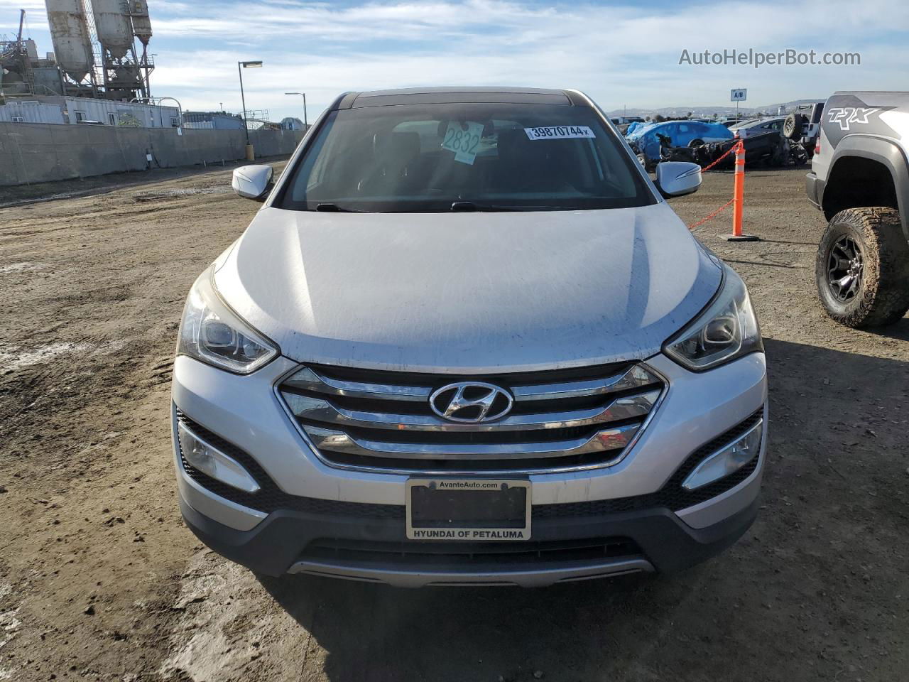 2013 Hyundai Santa Fe Sport  Silver vin: 5XYZW3LA4DG007545