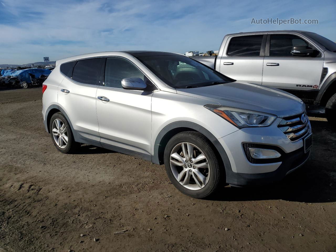 2013 Hyundai Santa Fe Sport  Silver vin: 5XYZW3LA4DG007545