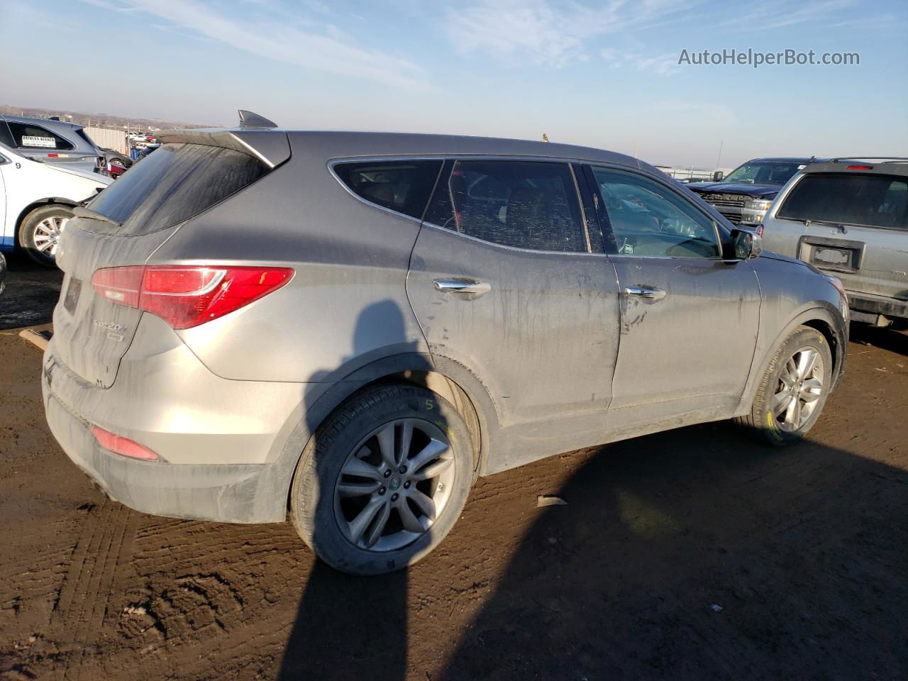 2013 Hyundai Santa Fe Sport  Серебряный vin: 5XYZWDLA2DG014838