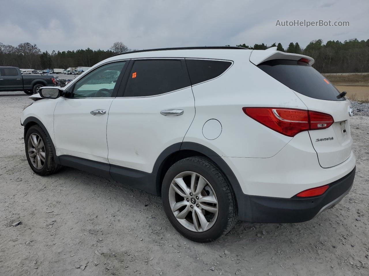 2014 Hyundai Santa Fe Sport  White vin: 5XYZWDLA3EG130177