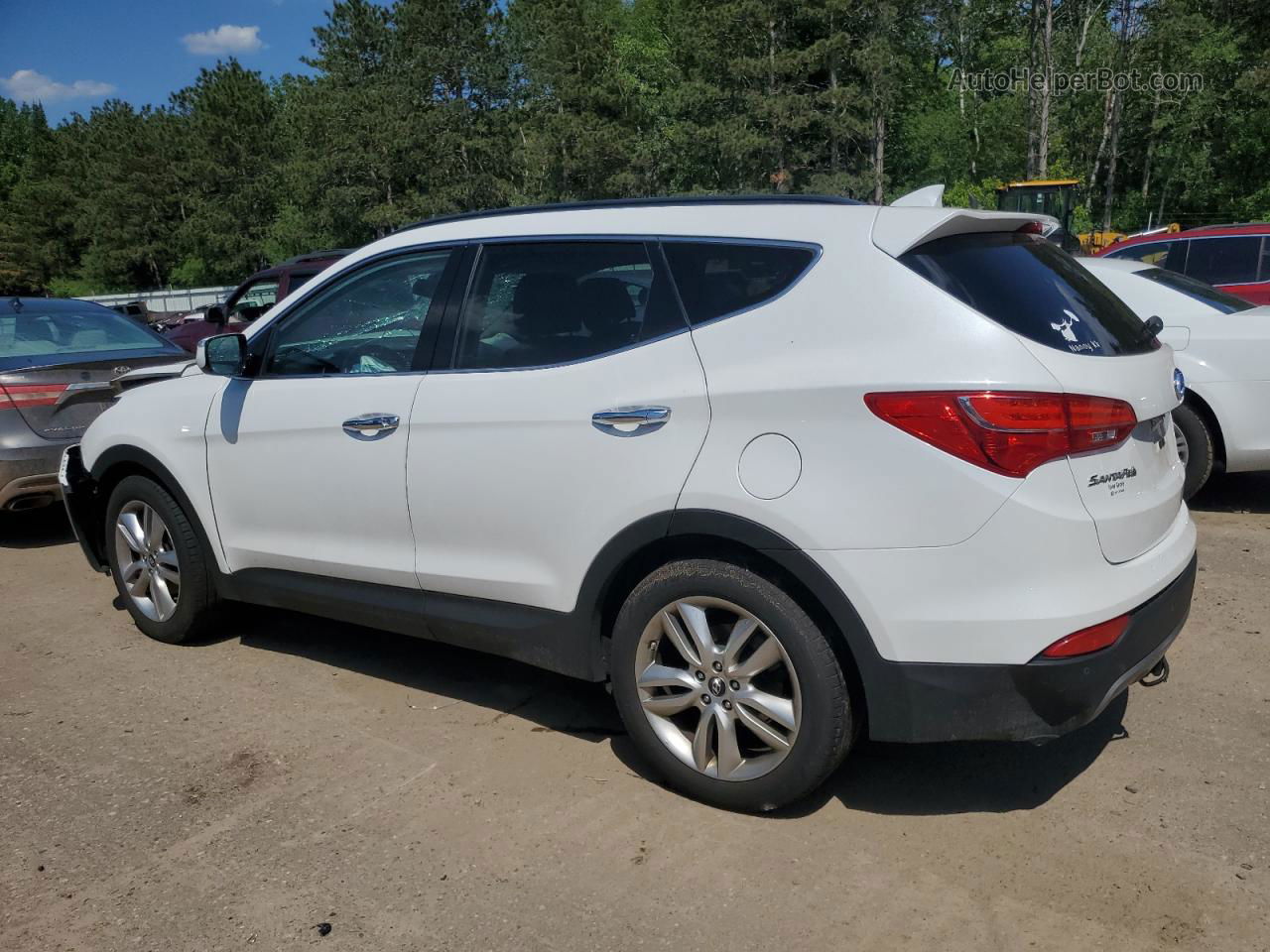 2014 Hyundai Santa Fe Sport  White vin: 5XYZWDLA6EG210363