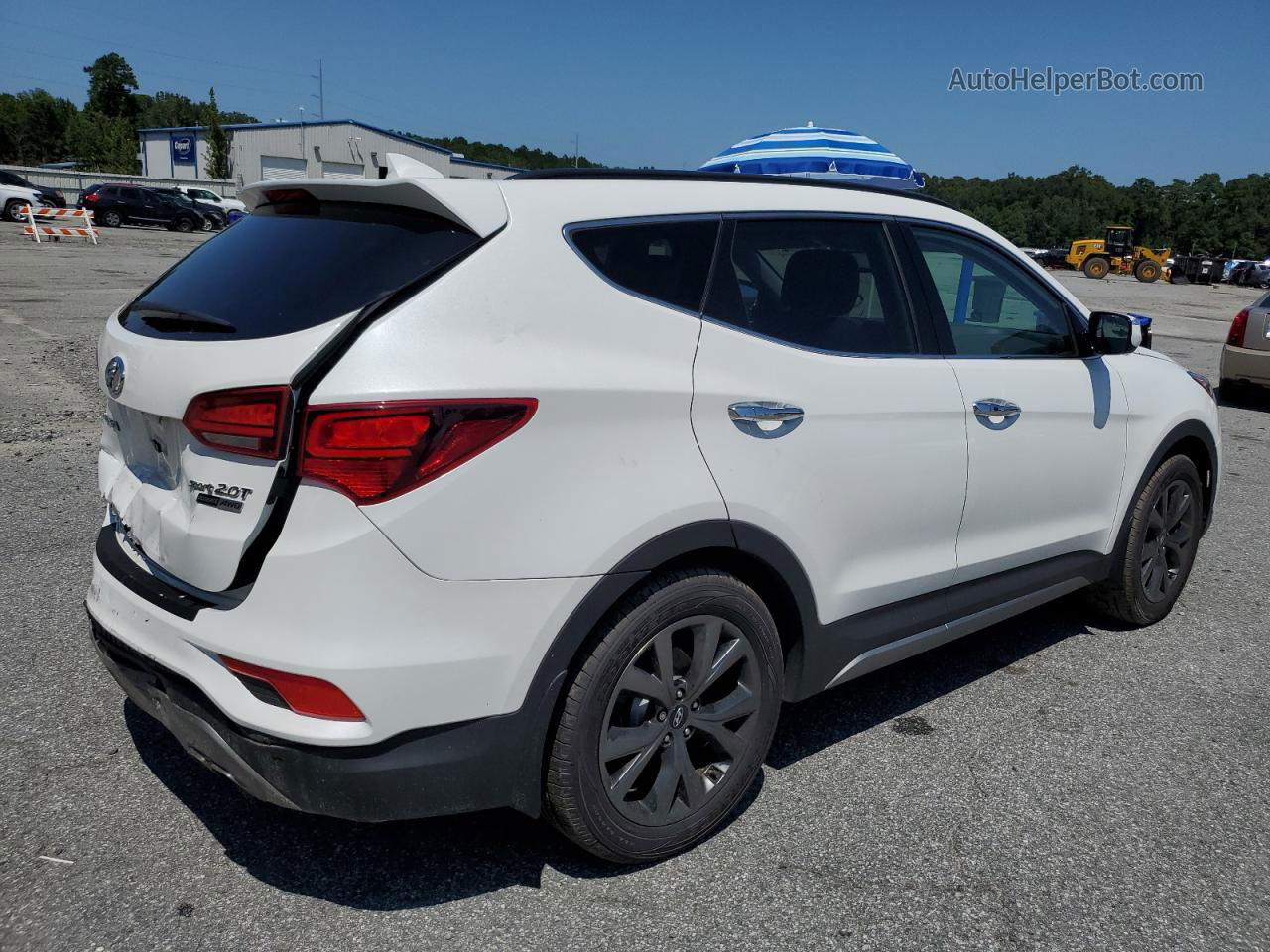 2018 Hyundai Santa Fe Sport  White vin: 5XYZWDLA8JG523313