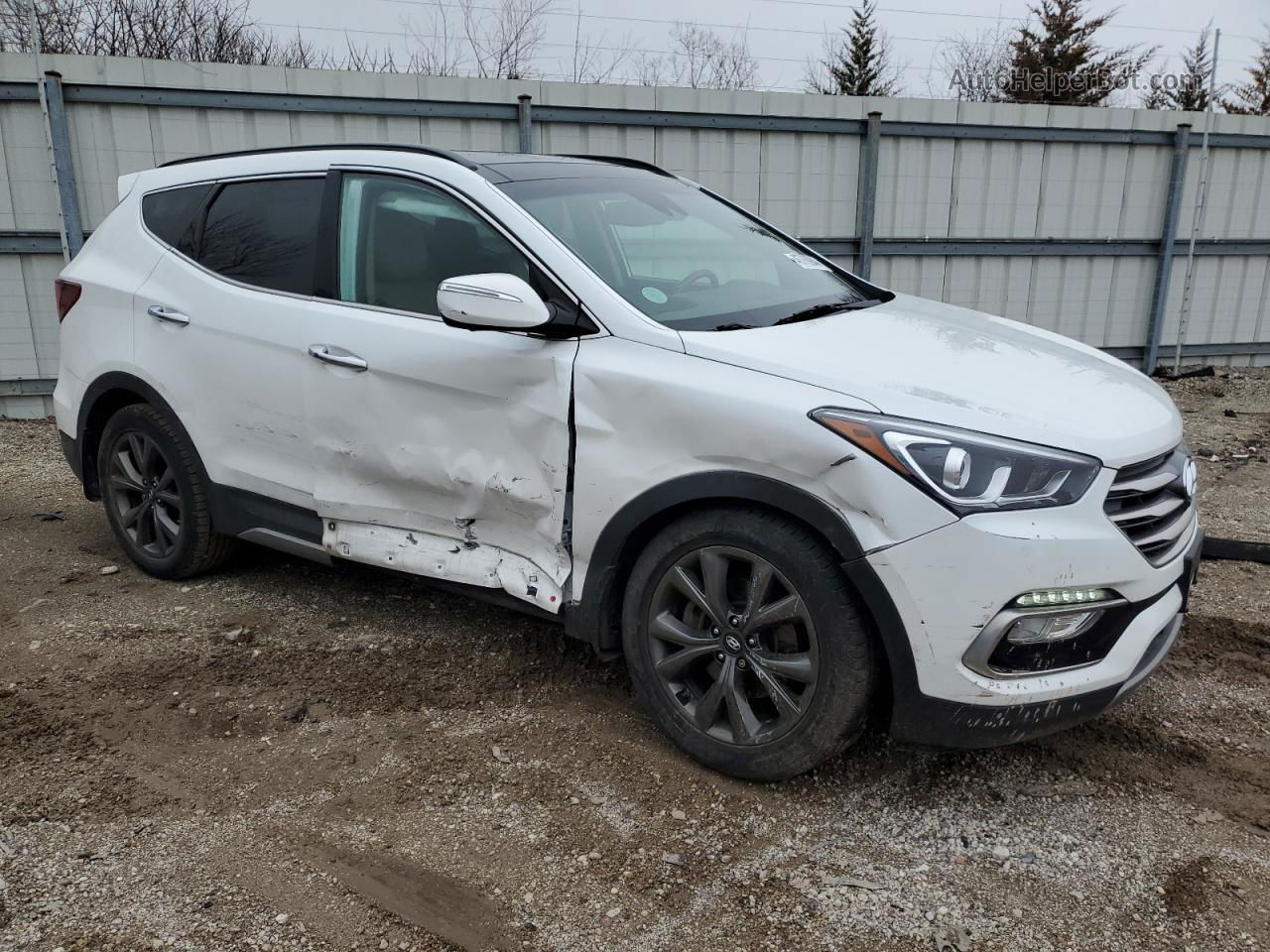 2018 Hyundai Santa Fe Sport  White vin: 5XYZWDLA9JG515172