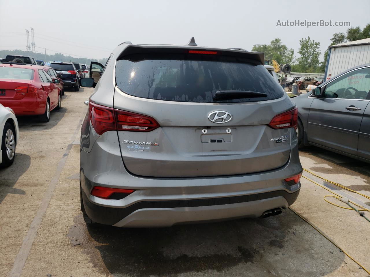 2018 Hyundai Santa Fe Sport  Silver vin: 5XYZWDLA9JG537754