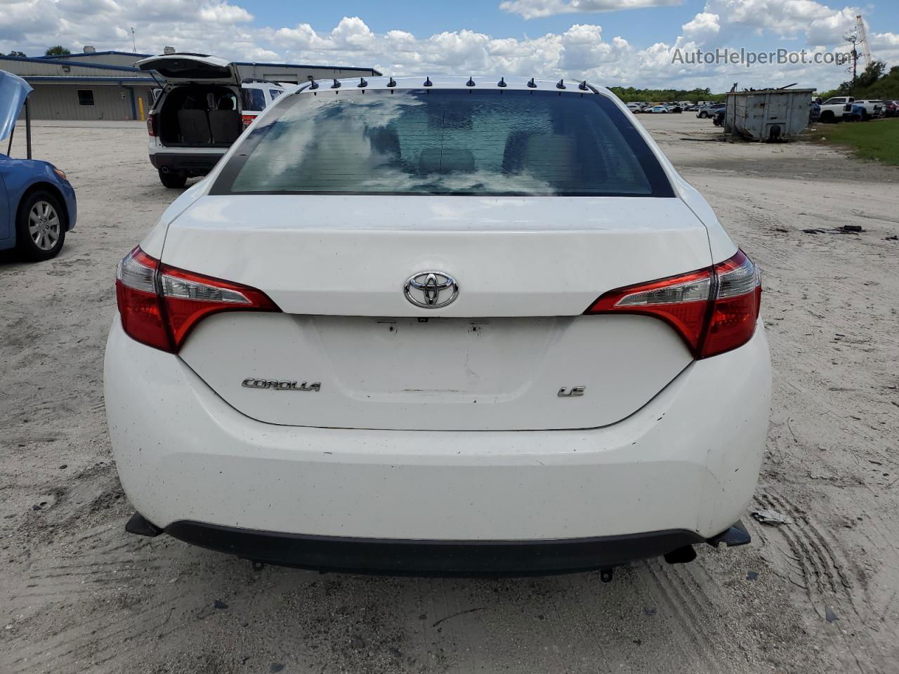 2014 Toyota Corolla L White vin: 5YFBURHE0EP123473