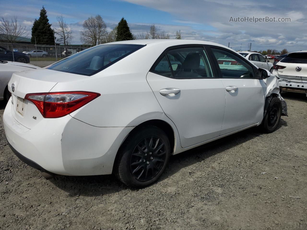 2014 Toyota Corolla L White vin: 5YFBURHE0EP140628